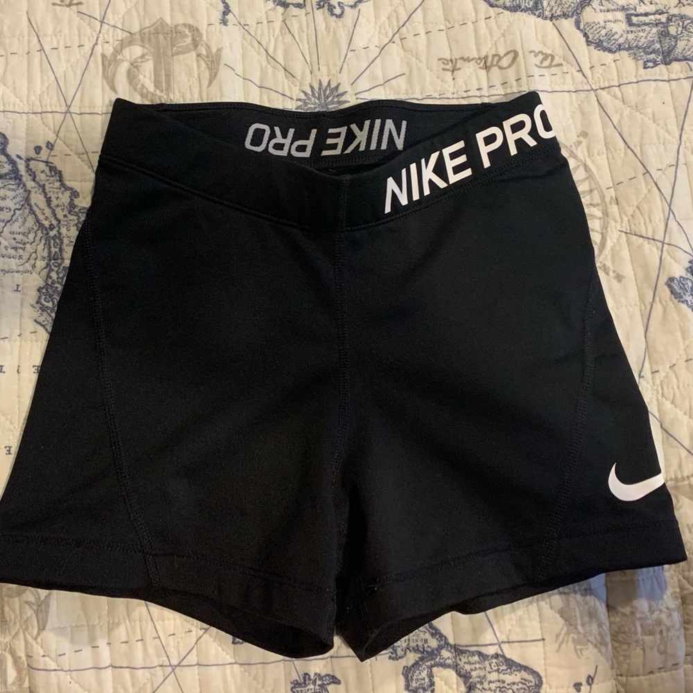 NIKE PRO spandex shorts